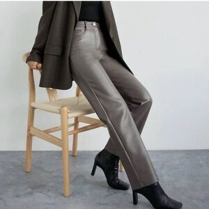 Aritzia Wilfred Melina Gray Vegan Leather Pants Womens 14 EUC